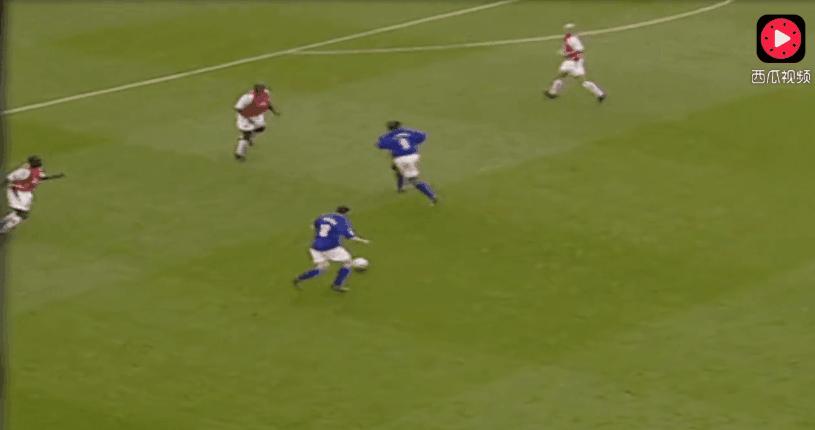 80后的记忆足坛20年十大前锋,足球一球成名