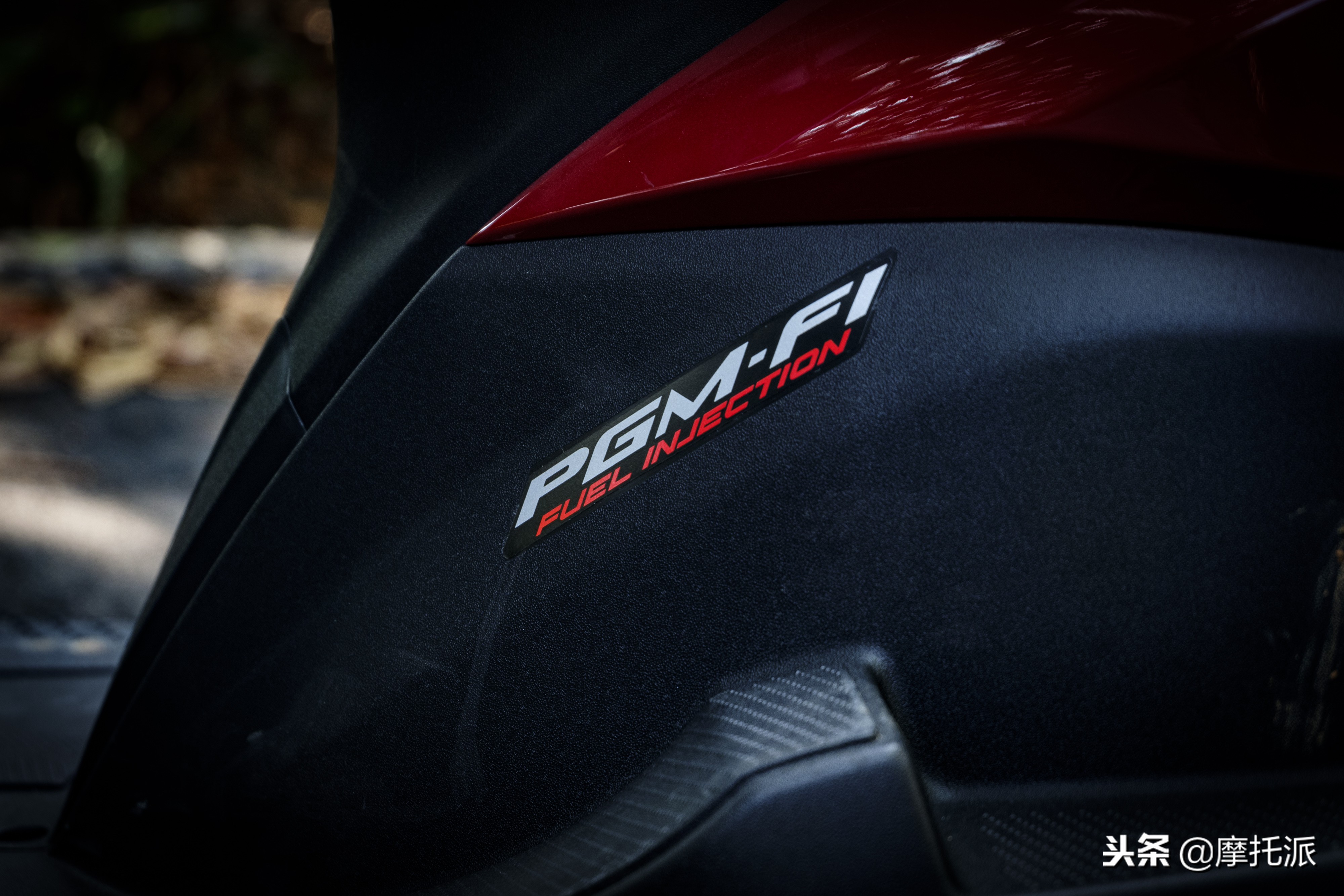 五羊本田新喜鲨125落地价,五羊本田喜鲨125摩托车落地多少钱