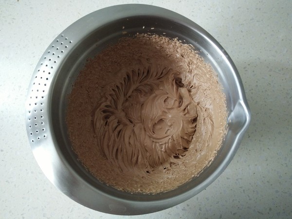 甘纳许蛋糕的家常做法,甘纳许巧克力奶油蛋糕的做法