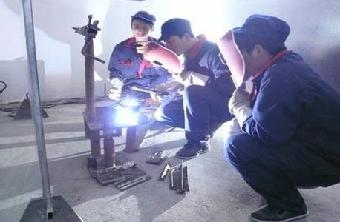 免费低压电工考试题库2021,低压电工安全标准化考试题库