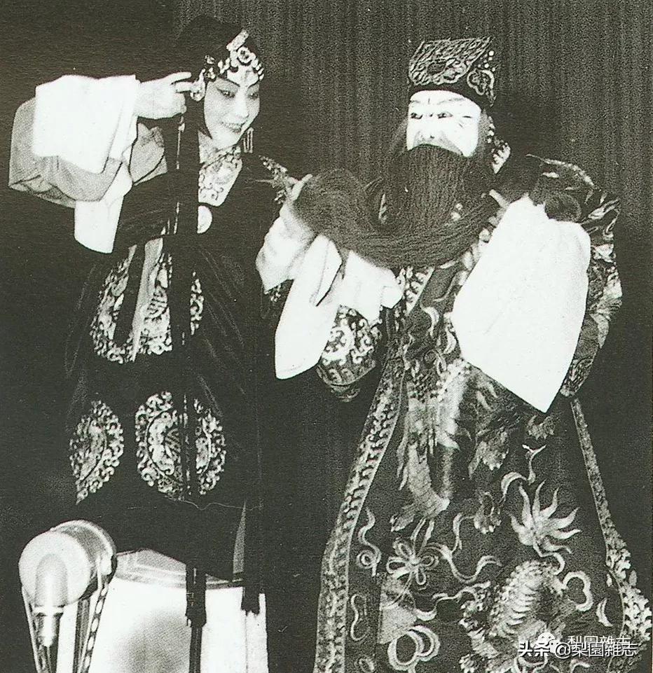 梅兰芳的京剧宇宙锋,1949年梅兰芳宇宙锋演出片段
