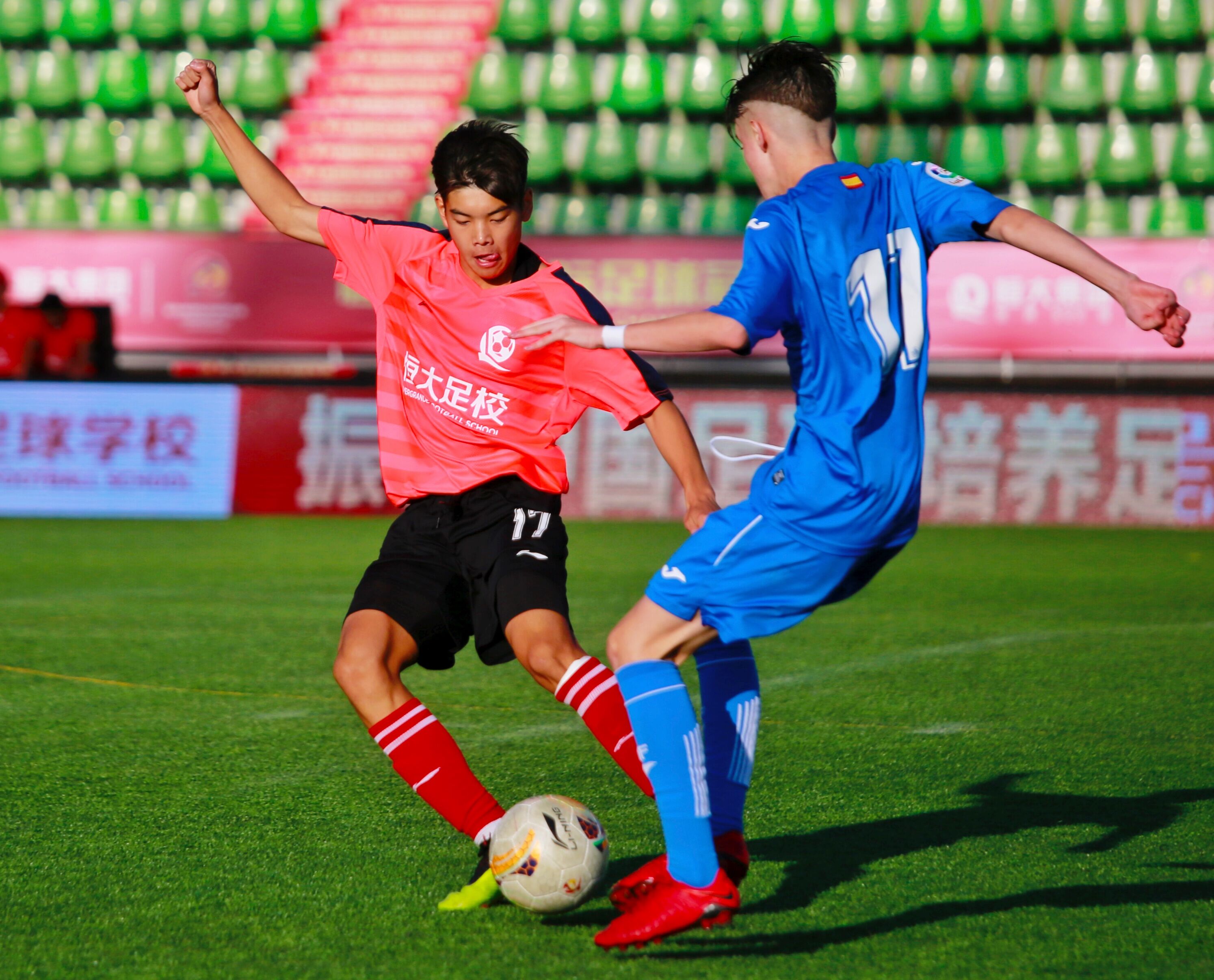 恒大不惜重金投入青训,恒大青训留洋计划