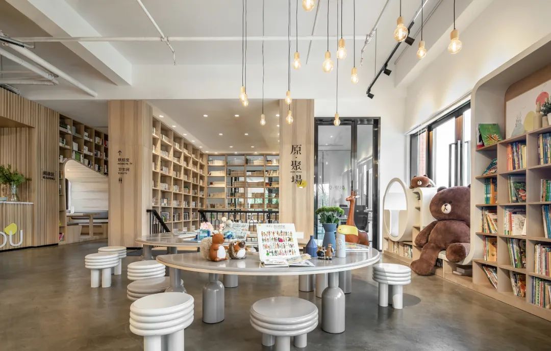 刚捧回两个大奖的西南东原，凭什么打动人心？