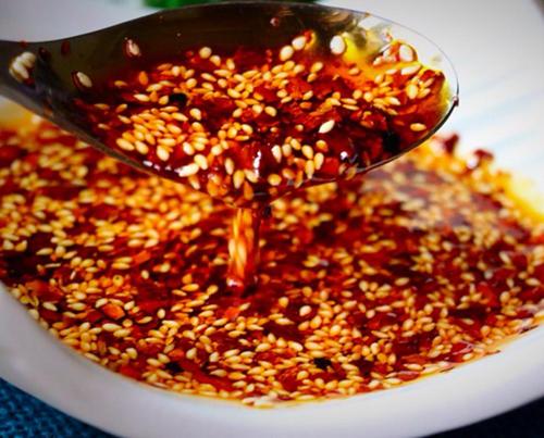 炸辣椒油不能少了这一步,炸辣椒油之前用不用先把辣椒炒熟
