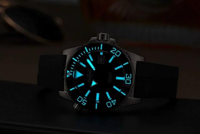 天梭美度汉米尔顿是一个档次吗,汉米尔顿和天梭美度选哪个好