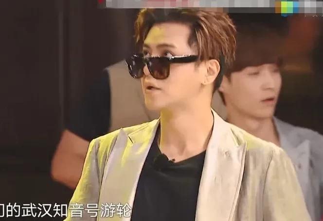 罗志祥耐克男鞋,罗志祥穿的耐克