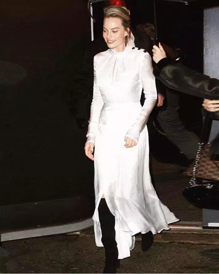 上万的裙子值不值,几千的连衣裙