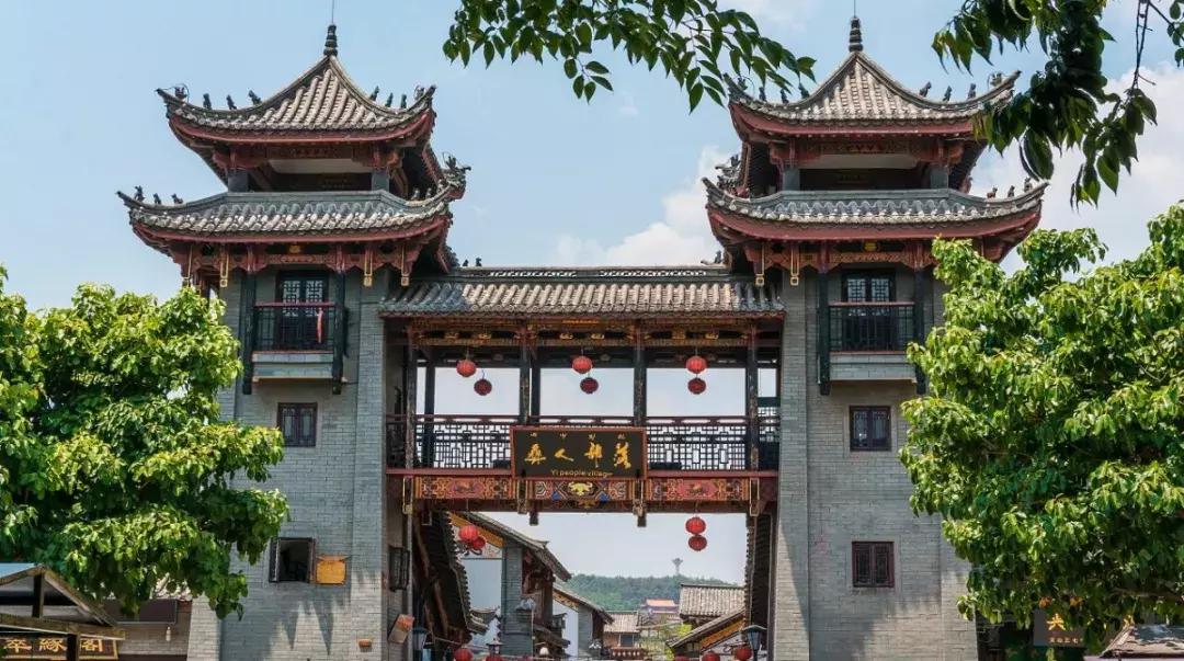 成都到大理房车旅行,成都至云南房车7天旅游攻略