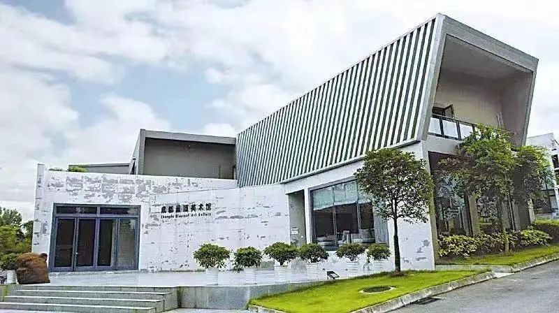 这里是三圣乡，盛产让世界迷恋的“城市多巴胺”