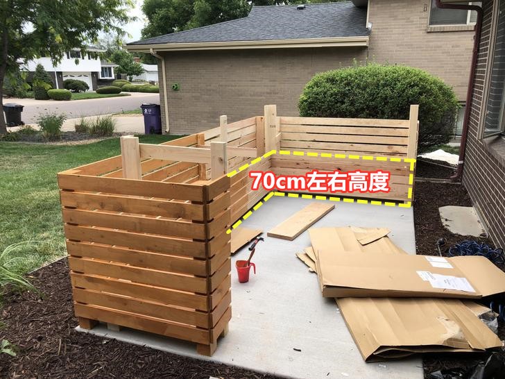 大面积圆形庭院布置,50平方院子设计有环绕院子的水景