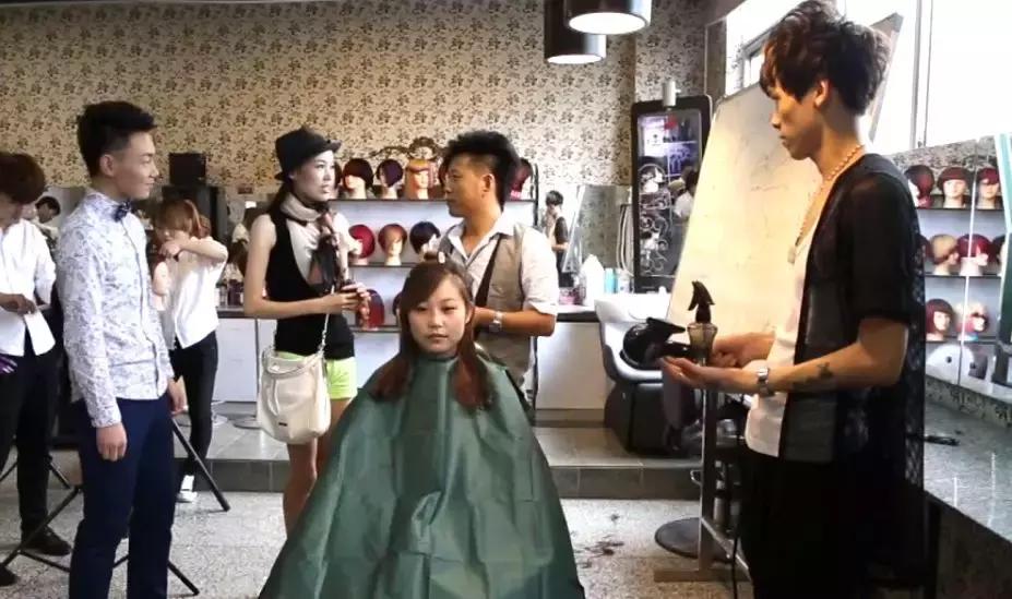 学做美发有没有前途,学习美发挣钱吗