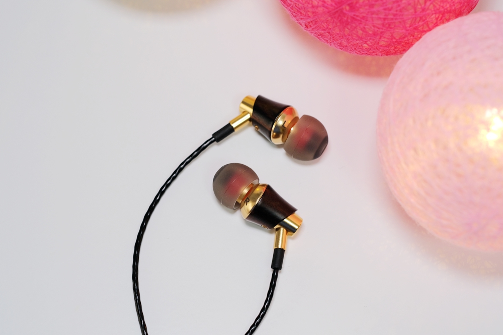 主流500hifi耳机评测,2022年200-500电竞耳机评测