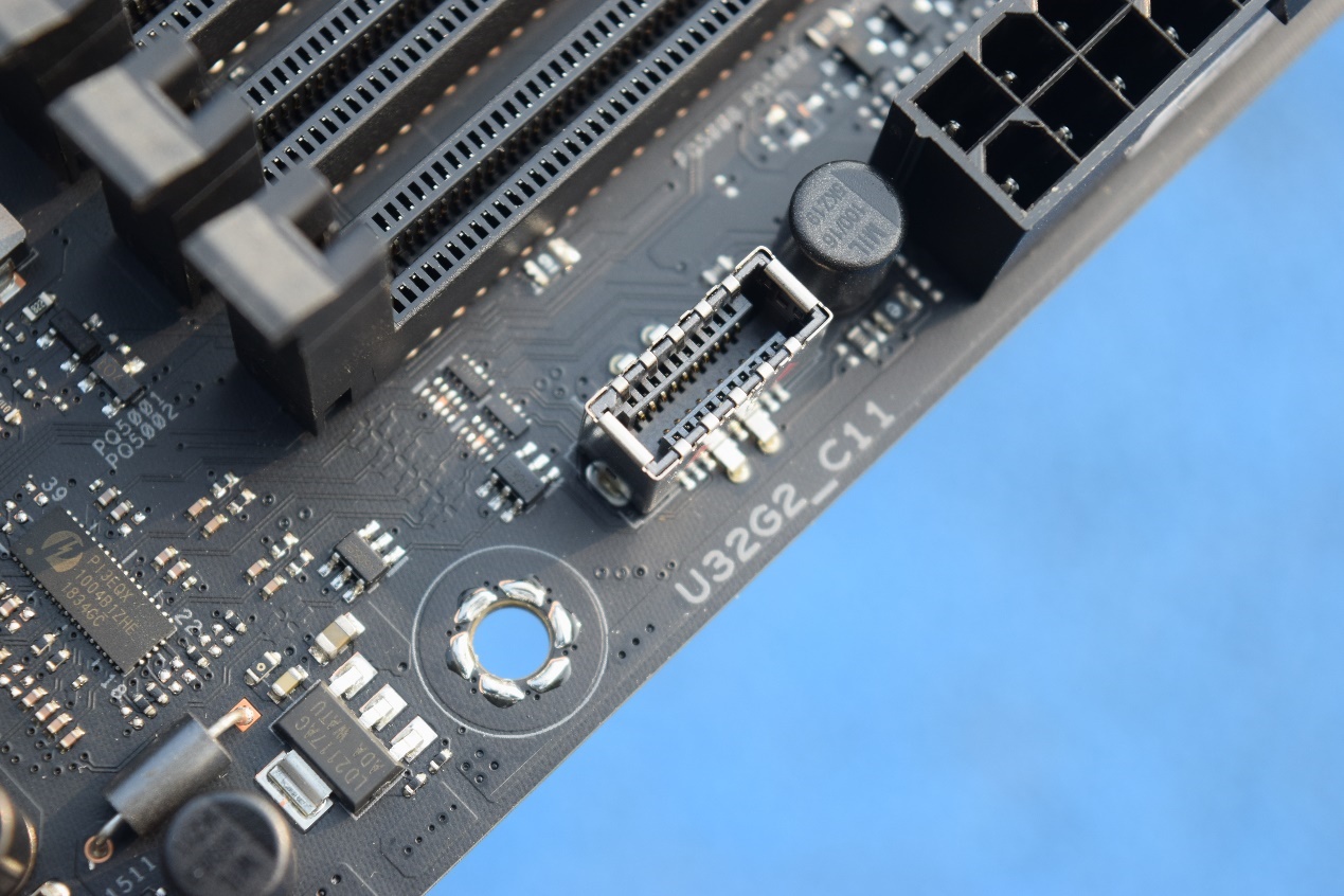 rogstrixx570e装机效果,rogstrixx570ep