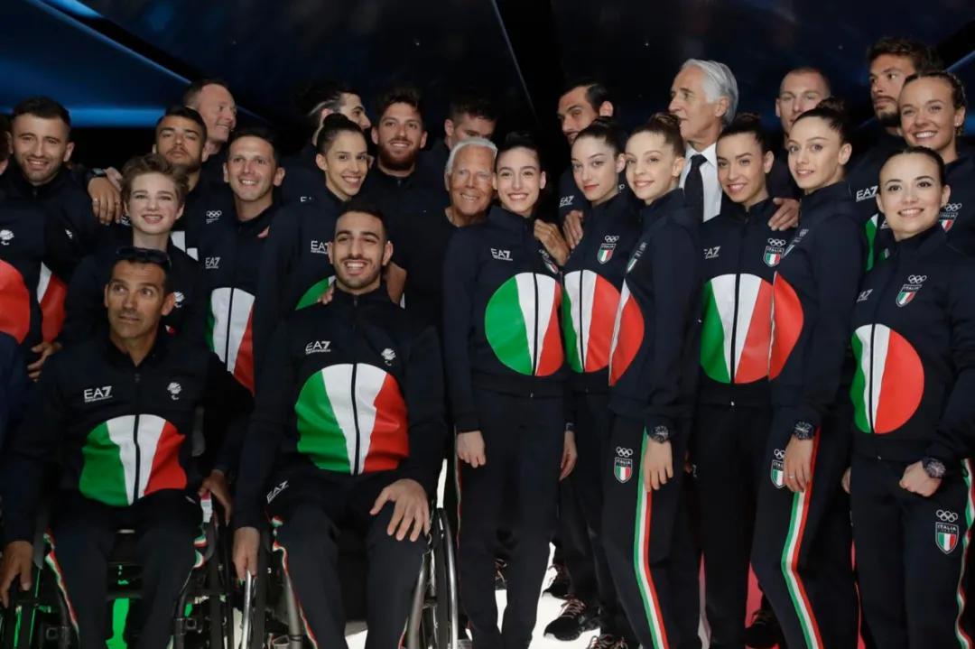 东京奥运会开幕式衣服,东京奥运会开幕式中国出场队服