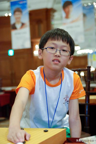 聂卫平观看申真谞对局,聂卫平申真谞接受挑战