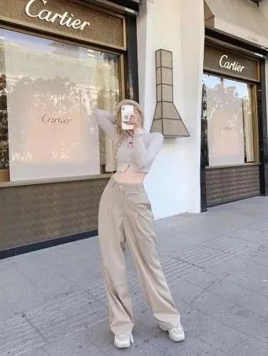 BM风卷土重来，美式街头+复古英伦的风俘获万千少女们的心