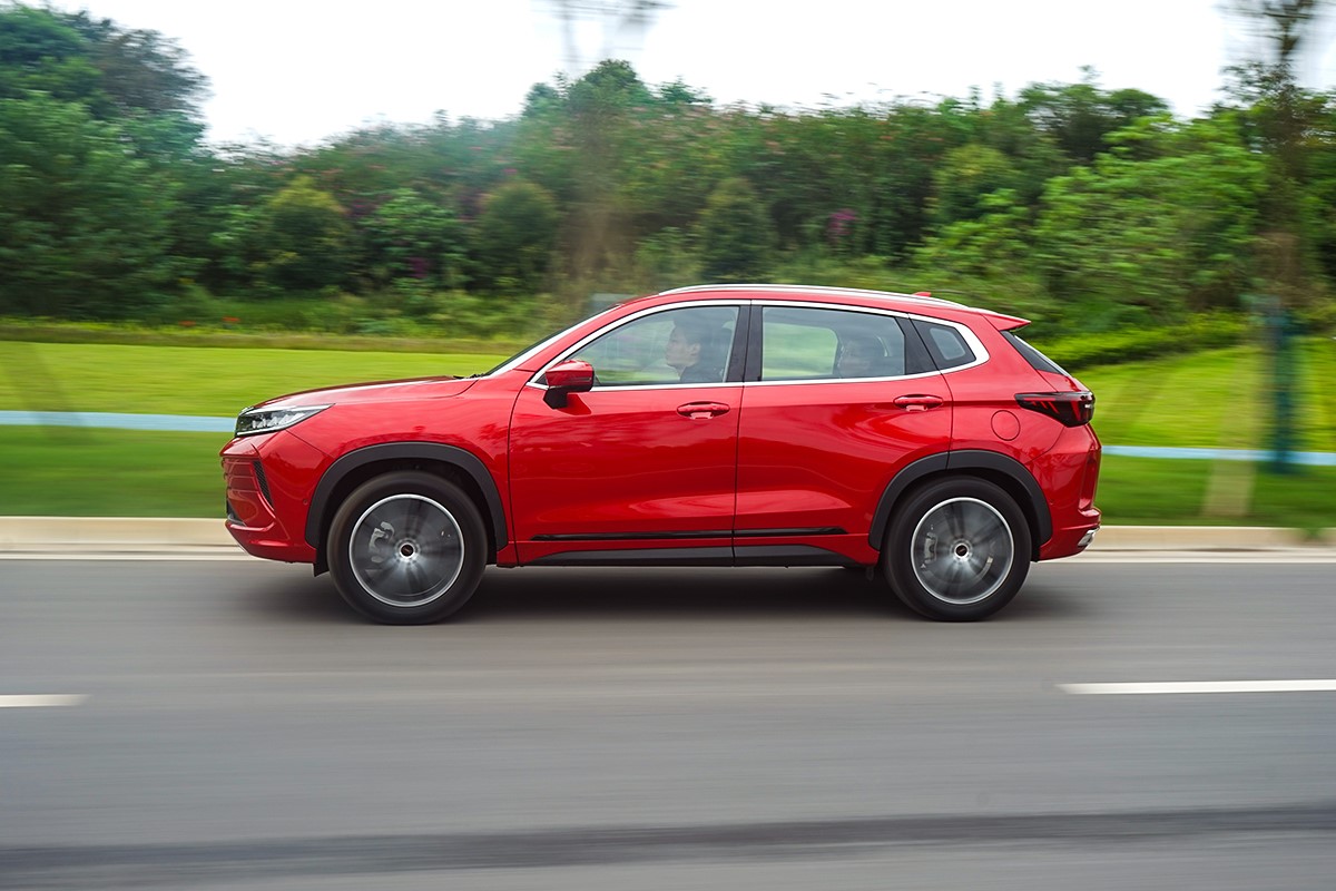 星途lx乘风破浪版1.6t值得购买吗,诠释何为游刃有余