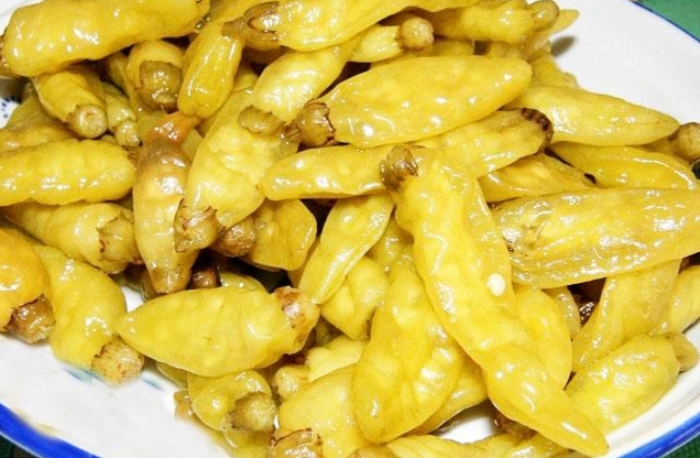 野山椒泡椒和小米辣泡椒,自做泡野山椒方法步骤