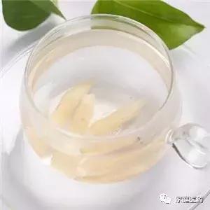 喝了冷饮喝什么茶解渴最好,夏天喝这六种茶不仅解渴还能消暑