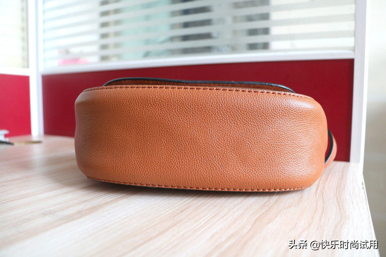 lv包madeleine系列手袋怎么样,lv系列包包的知识