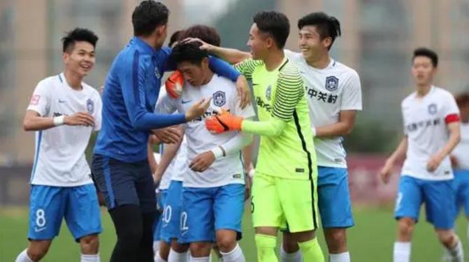 中国足球小将早期比赛视频,中国足球小将八人制足球比赛视频