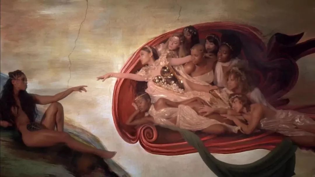 怎么像a妹一样吐舌头唱歌,a妹怎么变黑的