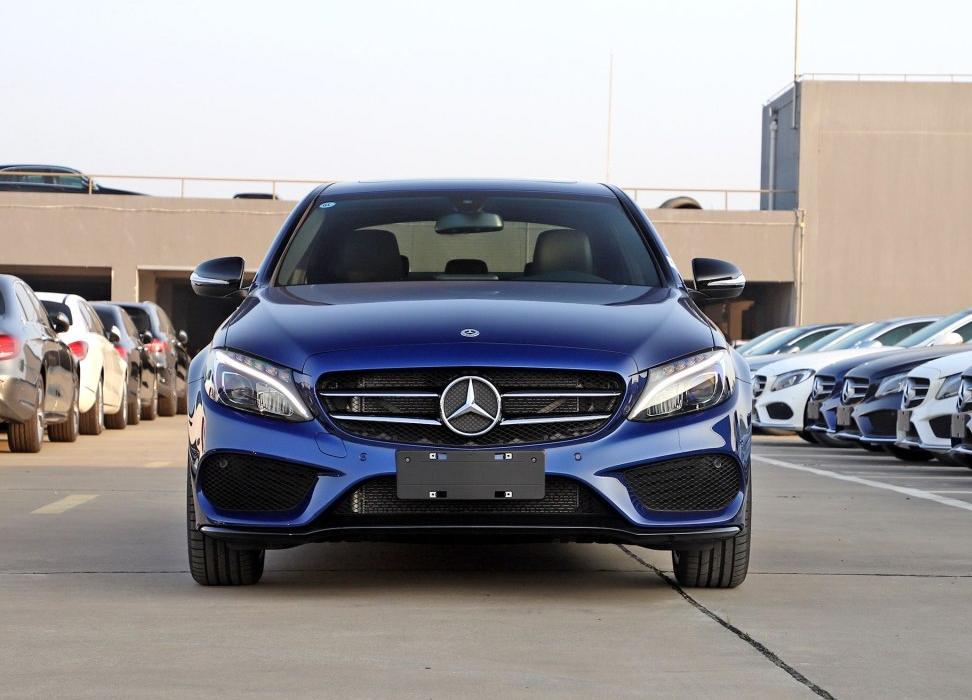 4S店员工说说，小S之称的C怎么样？