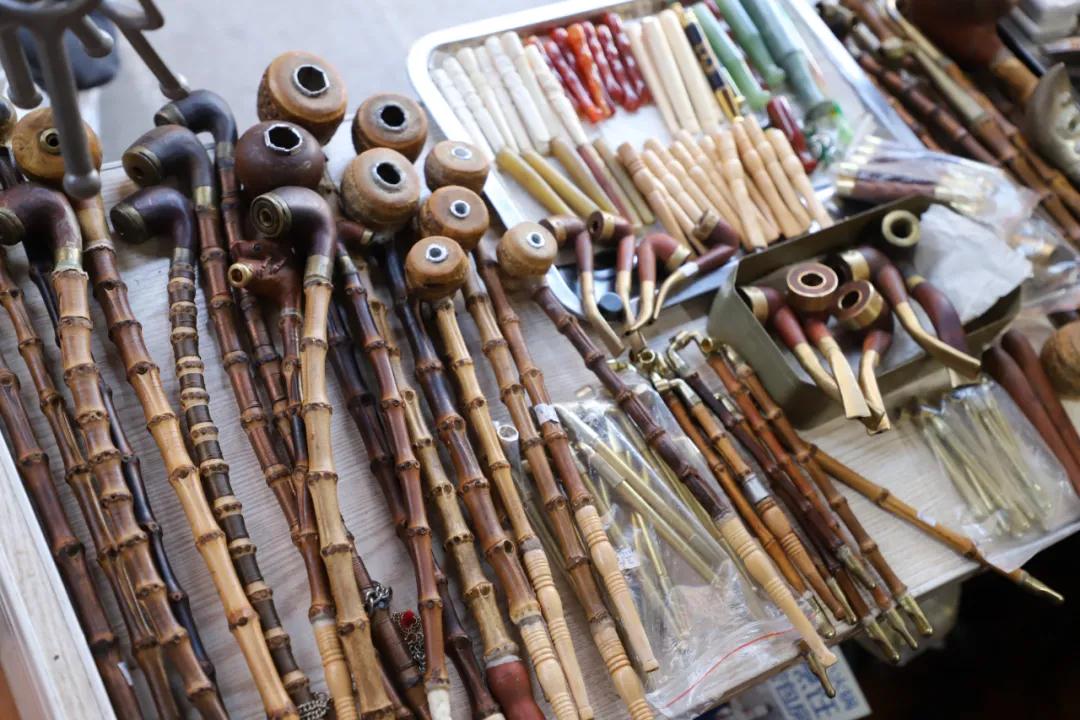 丽江古城的烟斗店,丽江古城烟斗专卖