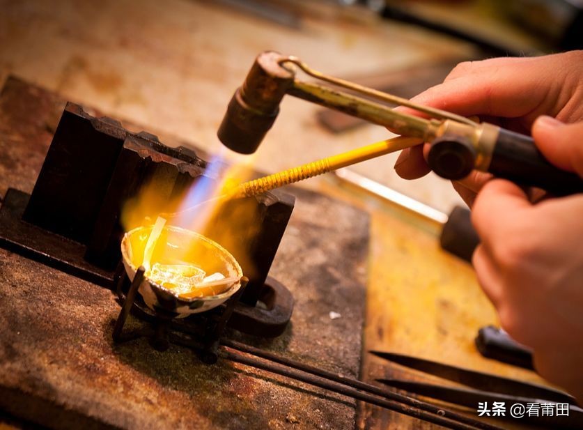 中国国际黄金珠宝博览会9月,中国黄金珠宝展销