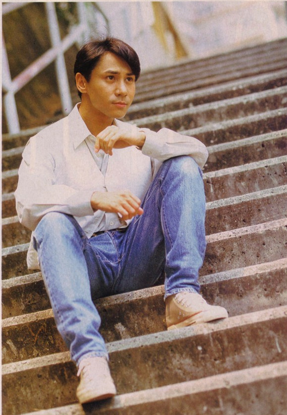 香江群音之书生无用•黄凯芹