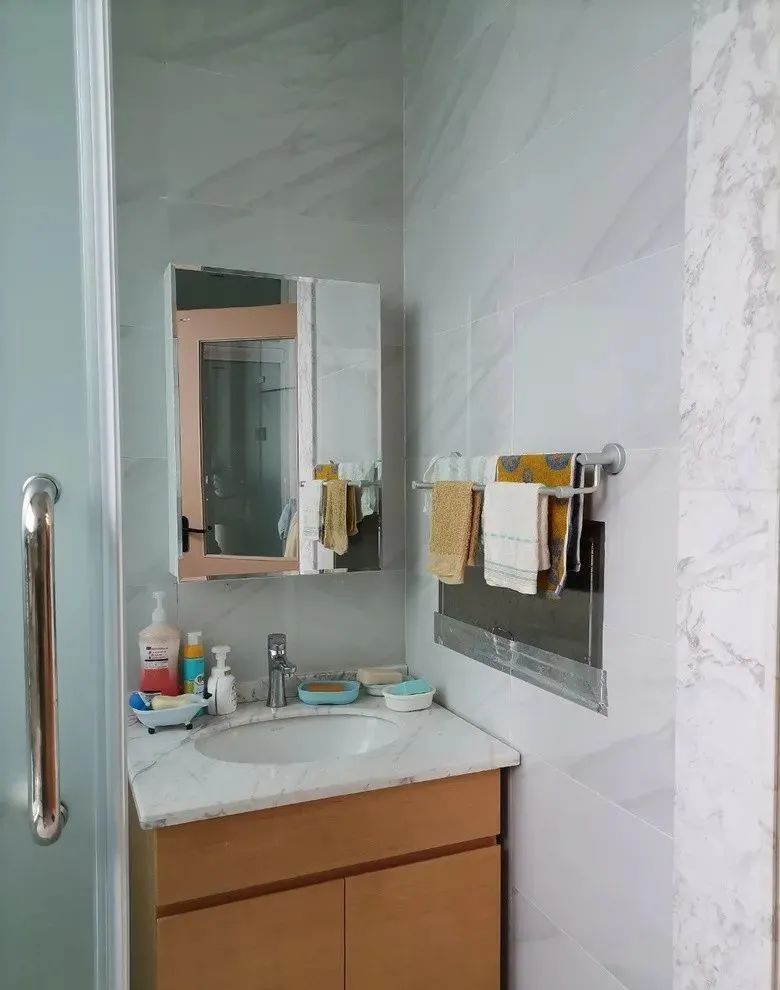 各大重庆学校宿舍,重庆宿舍条件比较好的学校