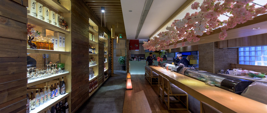 一家米线店一年利润,一家100平方左右的加盟米线店利润