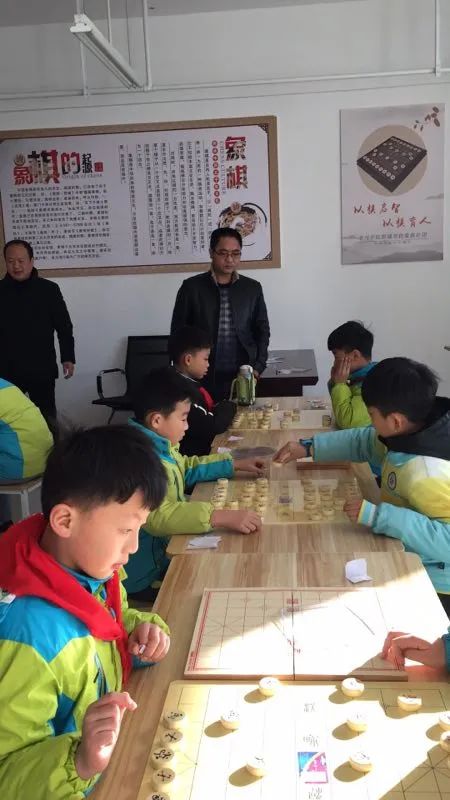 成功不怕晚，信心最重要——安徽亳州学院附属学校象棋之路