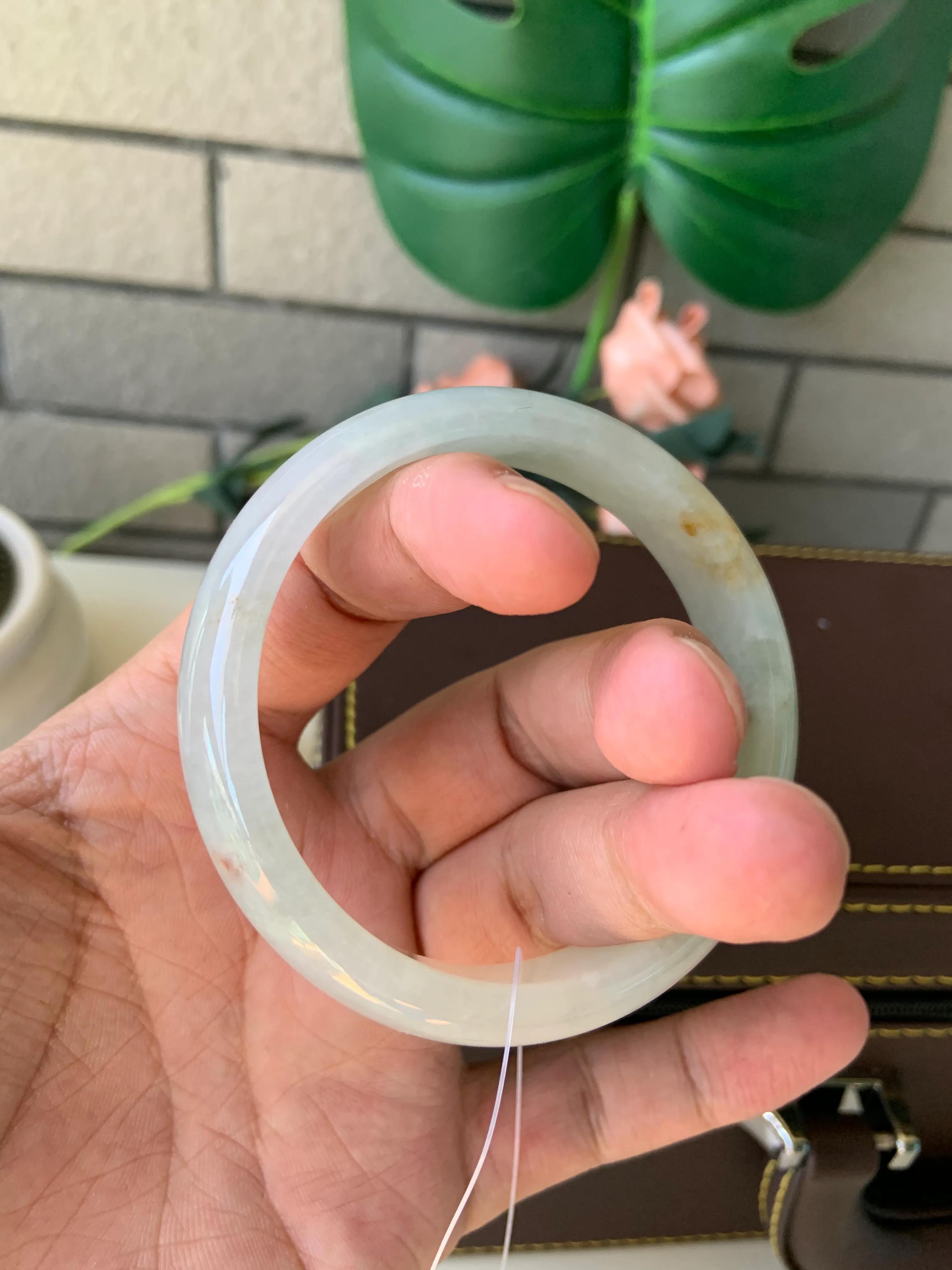 缅甸天然翡翠a货黄加绿手镯,缅甸翡翠手镯a级真品带黄翡