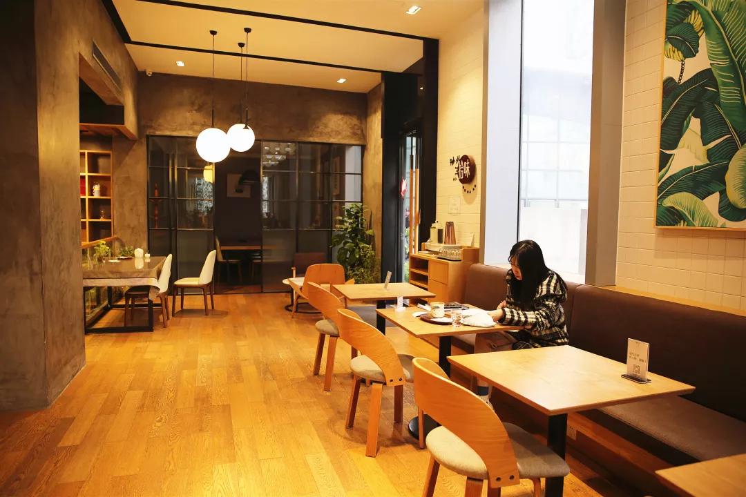 如何轻轻松松玩转武汉,汉阳人信汇商业步行街