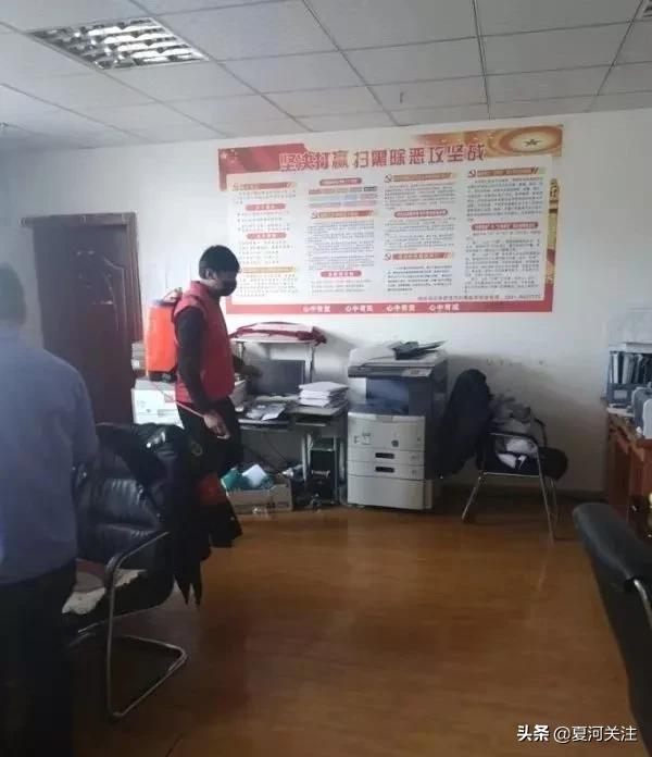 抗击疫情的青年突击队照片,碌曲突击队