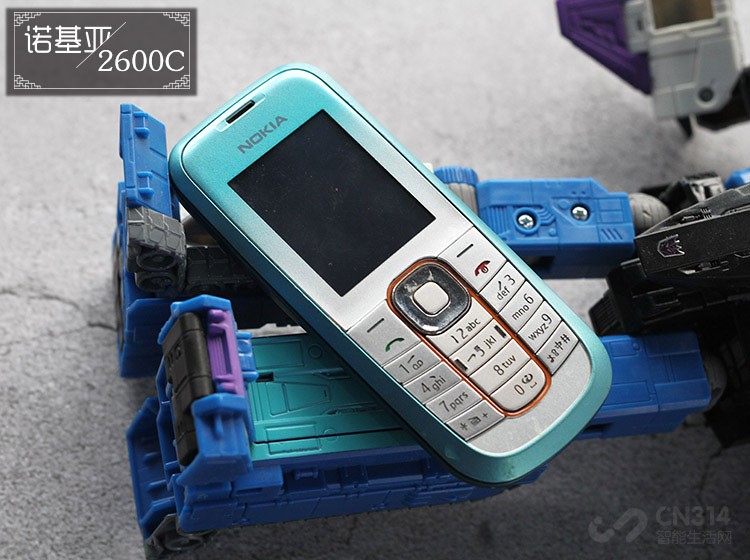 诺基亚2系列的手机,诺基亚2代