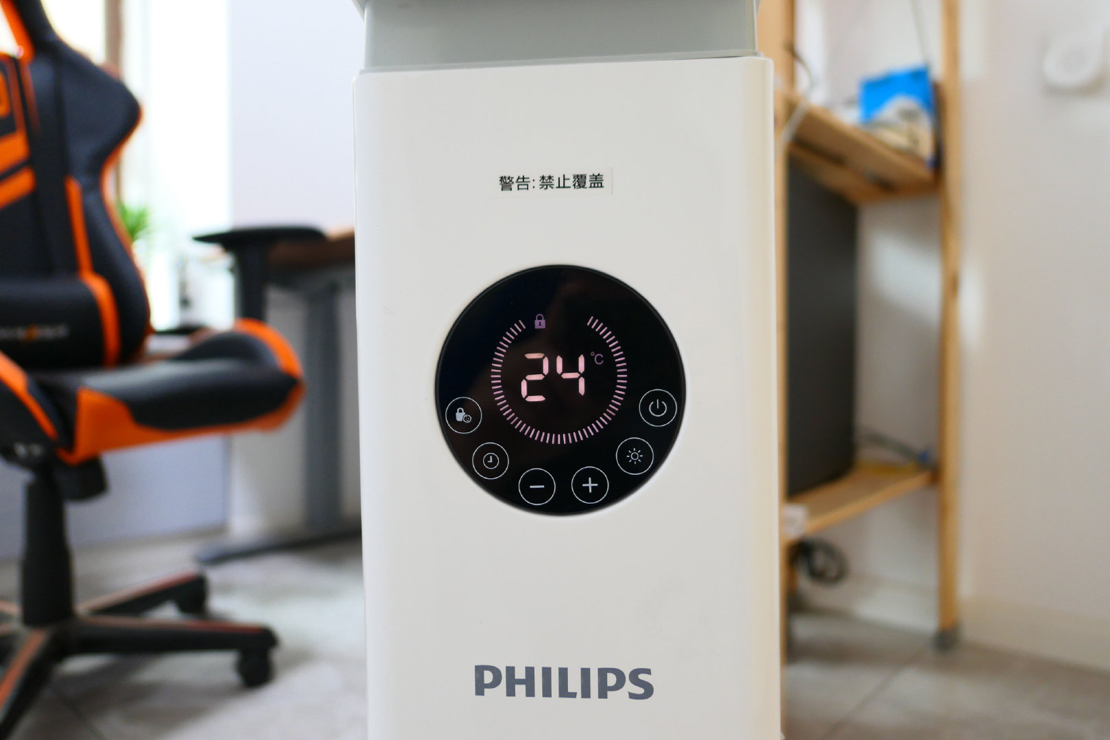 取暖器哪种油汀最好,取暖器用暖风机好还是快热炉好