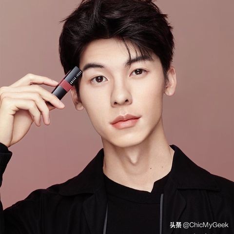 鹿晗王嘉尔参加的哪个热舞综艺,王嘉尔鹿晗同款