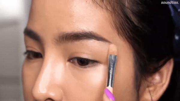 被称作泰国最美小花的90后，画上这个妆连Lisa都要被比下去