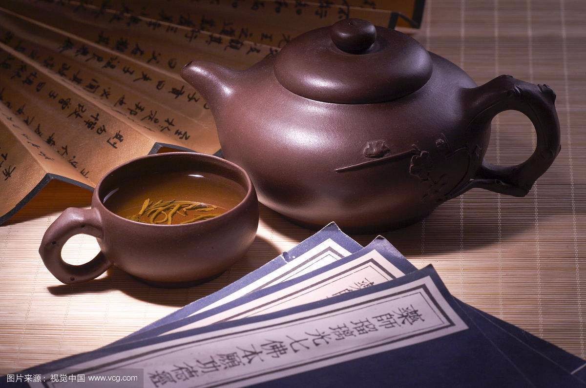 绿色紫砂壶怎么鉴别真伪,金鼎商标紫砂壶的真伪