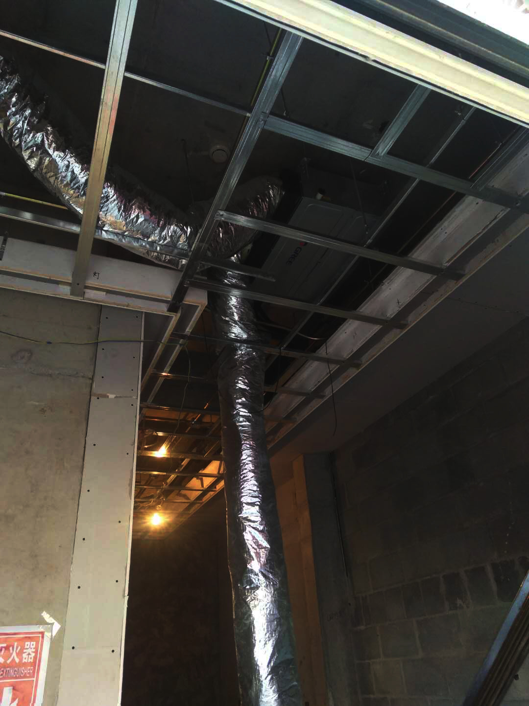 龙立达装修案例：乐乐牙口腔医院装修施工进度