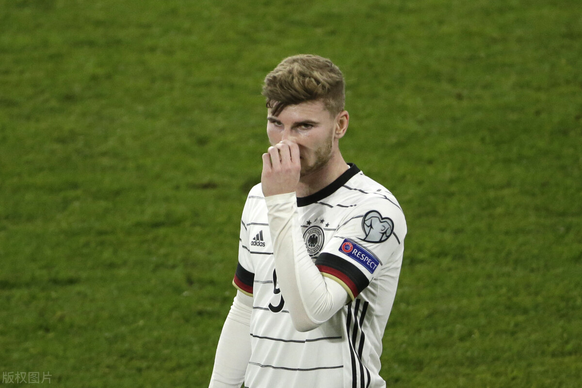 快乐足球十大进球,快乐足球卢卡库三过球门