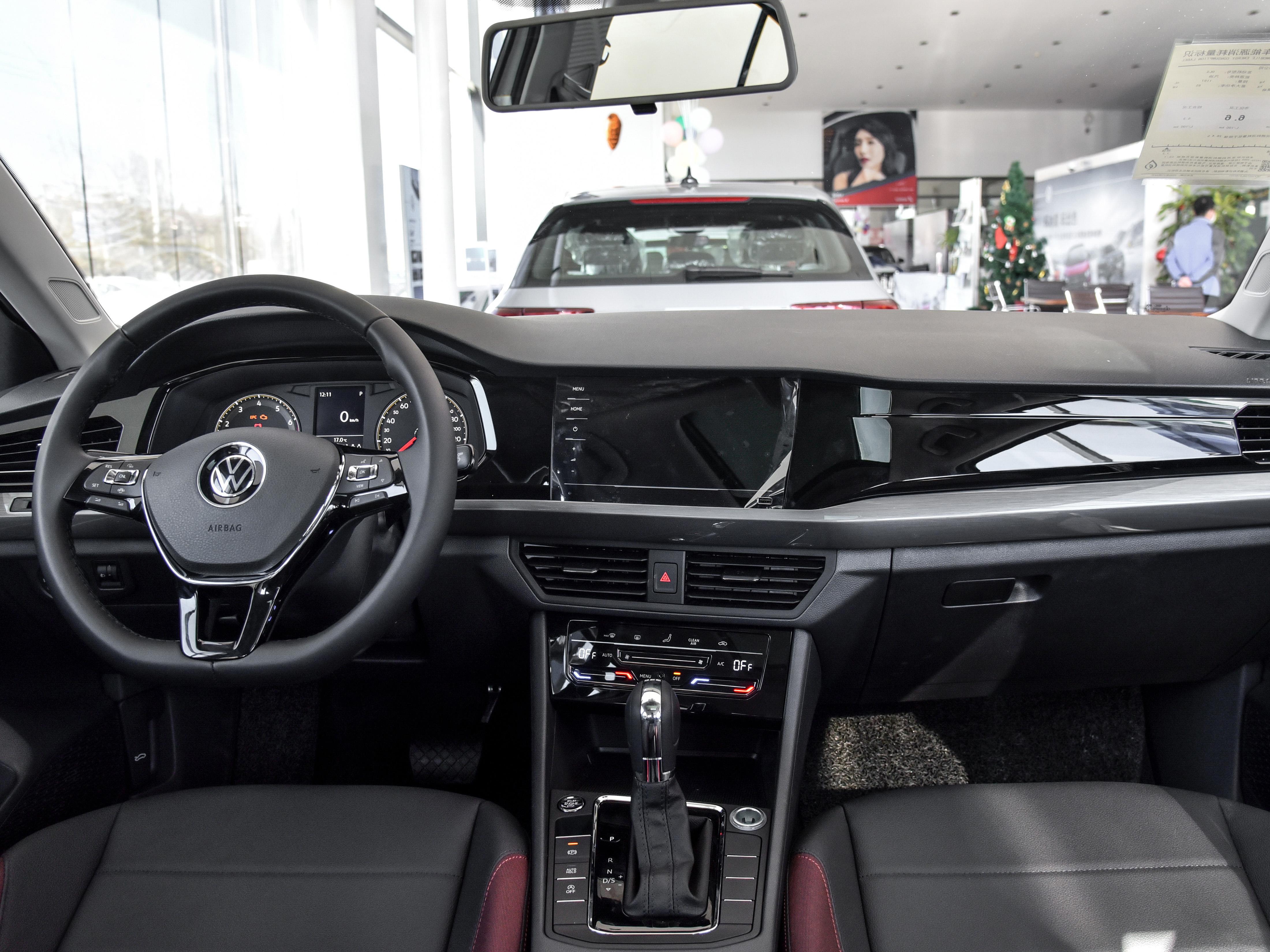 宝来1.5t2024款朗逸1.5t选哪个,朗逸同价位的国产车