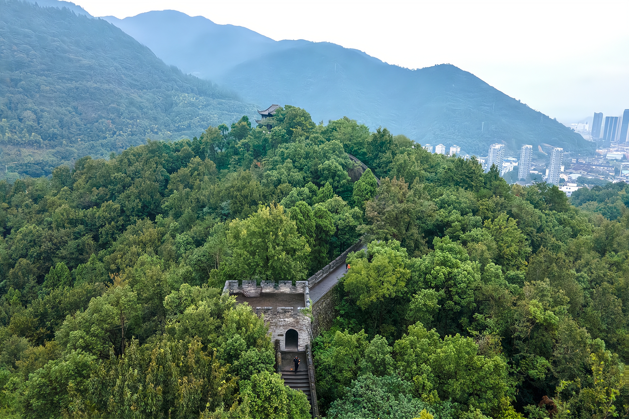 浙江被低估的一个古镇是,浙江省临海市旅游风景区