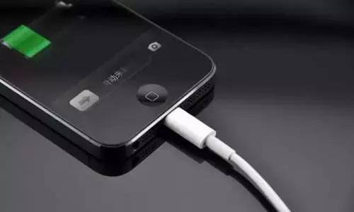 手机电池耗电快教你一招快速解决,刚买的手机耗电快