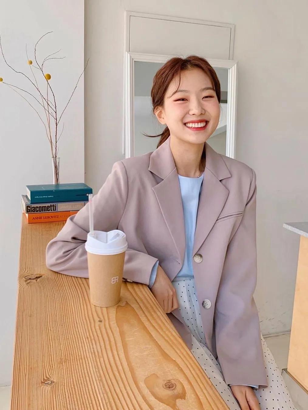 日韩ins风博主,ins上超火的穿搭博主