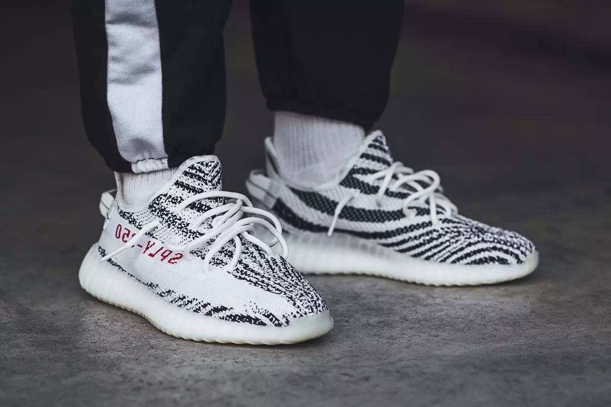 阿迪达斯yeezy真假鉴定,阿迪达斯椰子鞋有yeezy的字母么