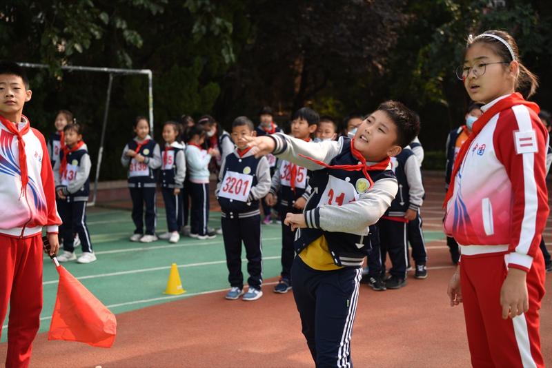 挑战自我突破极限小学,青岛燕儿岛路第一小学
