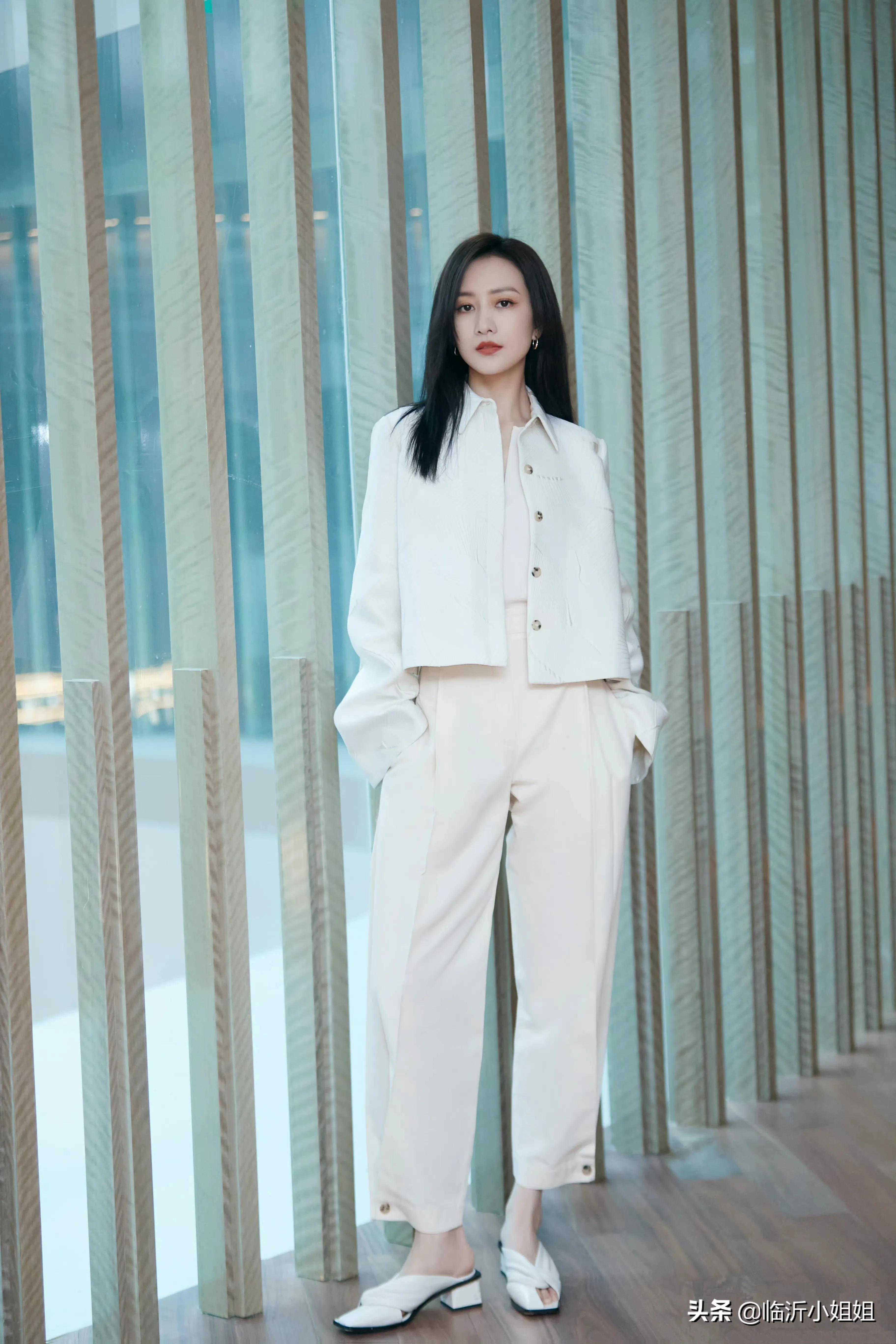 王鸥惊艳绝伦美丽清秀的气质女神,王鸥迷人写真